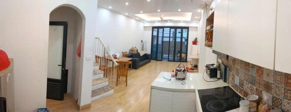 Cho thuê nhà nguyên căn Phố Vũ Trọng Phụng, Thanh Xuân 4 tầng x 50m2, 5 ngủ, vào ngay - Ảnh 3